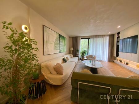 Luxury Apartment 3+1+3 for Rent – Former Block, Tirana