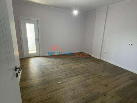 Apartamente 2+1 ne Shitje Fresk Tirane