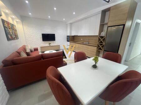 JEPET APARTAMENT 1+1 ME QERA TE KODRA E DIELLIT 700 EURO