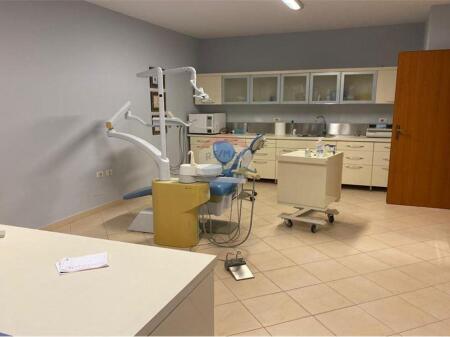 Dental clinic for rent.