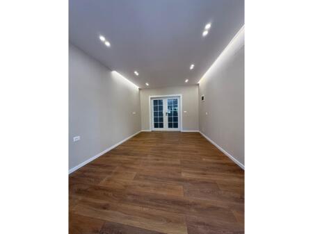 Apartament 1+1, per shitje te Rruga e Elbasanit,Tirane