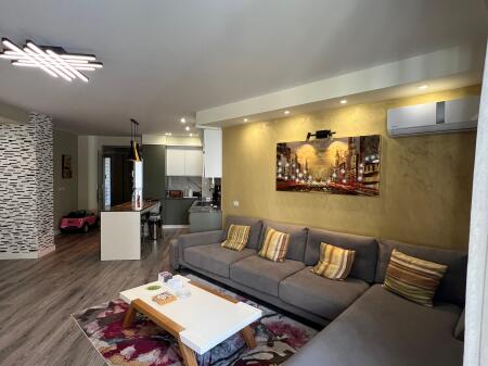 JEPET ME QIRA APARTAMENT 3+1+ POST PARKIMI AFER VILES SE ZOGUT!