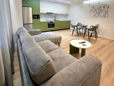 🏠 Shitet Apartament 2+1 – Zona pas Hotel Tiranës, pranë Hotel Opera