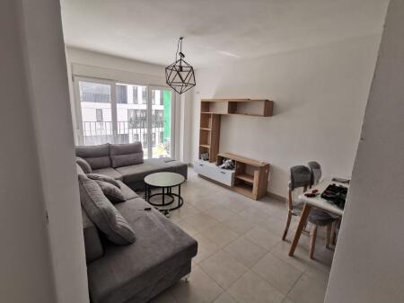 For rent 3+1+2 at 5 Maji at the end of reconstruction