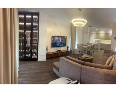 Apartament 3+1+2 me qira Zogu I Zi