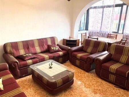 1+1 for rent in Kinostudio