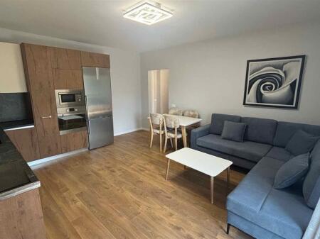 Super Appartamento in affitto a 5 Maji/Concord Center (45.000 leke)