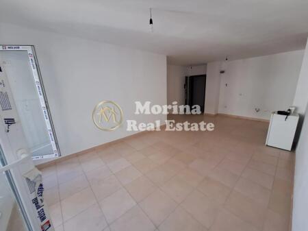 Qera Apartament 2+1, 5 Maji, 450 Euro