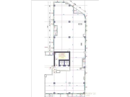 🏢 Commercial Open Space for Sale – Komuna e Parisit