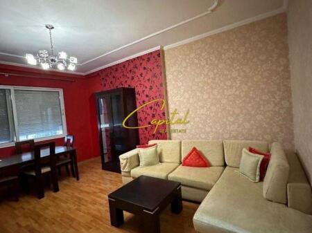 APARTAMENT ME QERA 1+1 21 DHJETORI 50.000 LEKE