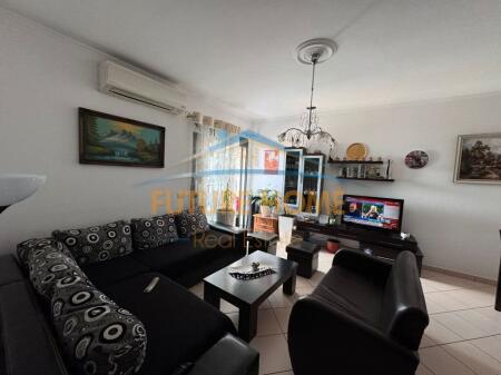 Apartment 1+1 for sale, Kavaja Street