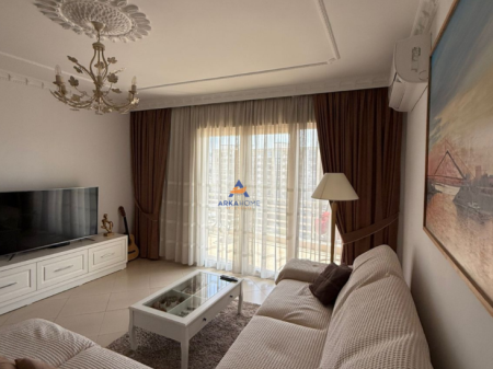 JEPET APARTAMENT ME QERA 2+1+BALLKON "UNAZA E RE" 600 EURO.