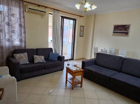 Apartment 3+1 for sale at Myslym Shyri