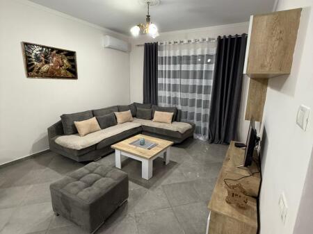 🏢Nella zona di Astir, Complesso Green City, si affitta appartamento arredato 1+1, 550 Euro