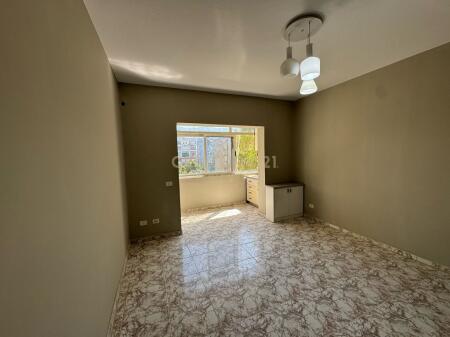Apartment 1+1 for Sale in Brryl, Tirana