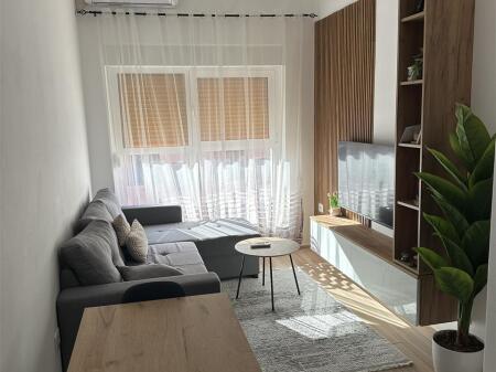 Apartament 1+1 me qira ne Mangalem