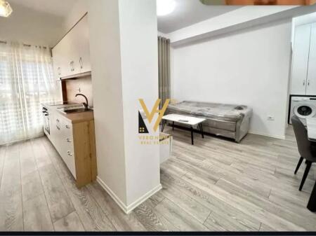 JEPET APARTAMENT 2+1+BLK ME QERA TE KOM.MANAGLEM, ALI DEM 450 EURO