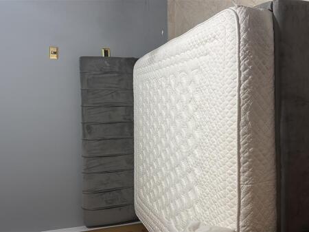 Ali demi, apartament 1+1 me qera (250 euro)