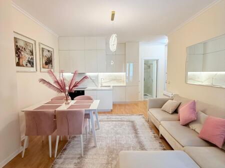 Jepet me qera Apartament 2+1, Rruga e Kosovareve