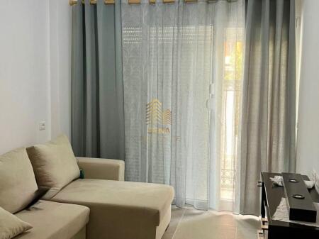 Affitto, Appartamento 1+1, Selite,450 Euro
