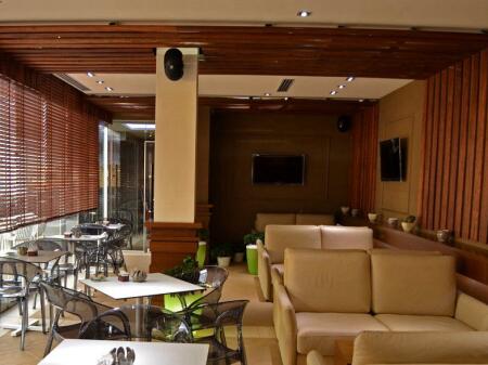 Hotel in Affitto sulla Strada Principale Dritan Hoxha