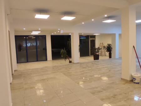 AMBIENT BIZNESI ME QERA 173 M2 5 MAJI 1.500 EURO
