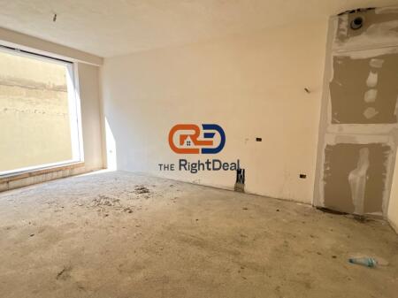 Al Nuovo Boulevard, Appartamento 1+1 Con Pianta Regolare In Vendita !!!