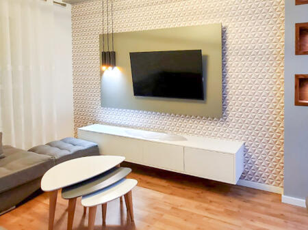 APARTAMENT 2+1 PER QIRA!