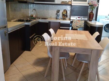 Qera, Apartament 2+1, Ura Tabakeve, 800 Euro/muaj