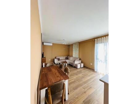 Qera, Apartament 2+1+2, Arlis Farmacia 10