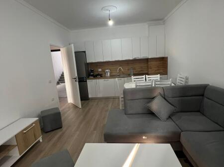 APARTAMENT ME QERA 1+1