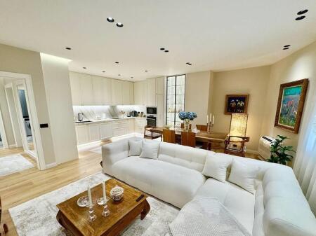 Jepet me qira apartament 2+1+2 rruga e Bogdaneve