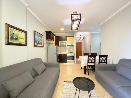 SHITET APARTAMENT 1+1 NE PLAZHIN E MALI ROBIT