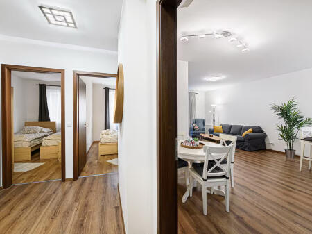 Apartament Me Qera 2+1 Tek Kopleksi Golden Park (ID B2201434) Tirane