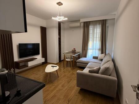 APARTAMENT ME QIRA TE ISH FUSHA AVIACIONIT , 1+1 SUPER OPSION