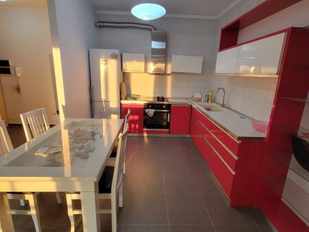Qytet Studenti Jepet Apartament 2+1+2 Me Qera