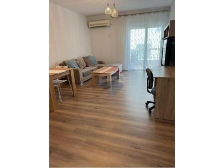 APARTAMENT 2+1 ME QIRA, LIQENI I THATE.