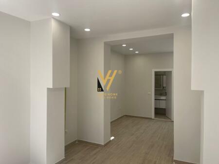 JEPET DYQAN 40 M2 ME QERA TE STADIUMI DINAMO 500 EURO