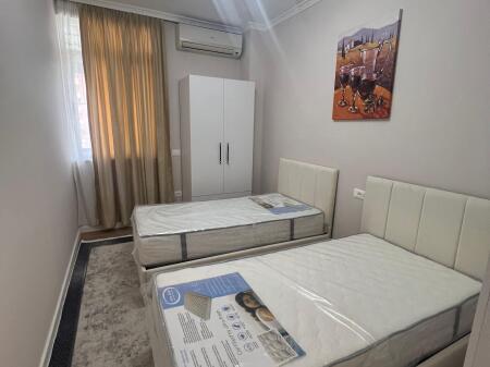 Jepet me qira super apartament 2+1 Rruga e Dibres