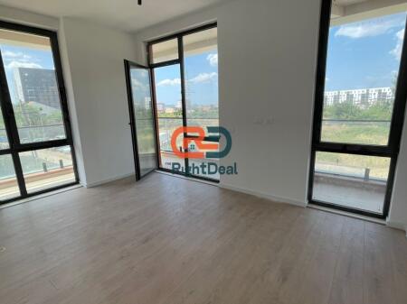 Tek Rezidenca Platinium, Shitet Super Apartament 2+1+2, Me Planimetri Te Rregullt!