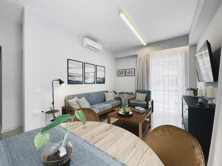 Apartment For Rent 1+1 at Red School (ID B2101217) Tirana