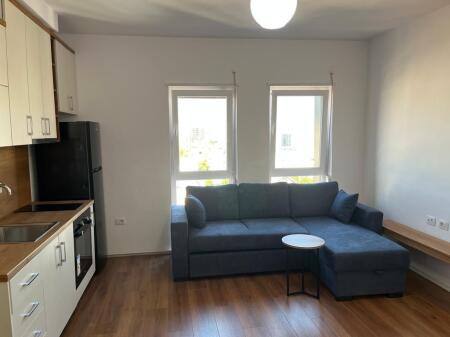 🏢A few minutes away from Kuqe School, Dervish Hekali Street, a 1+1 apartment is for rent, newly furnished. 65,000 Leke    