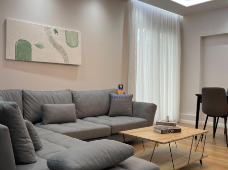 JEPET APARTAMENT 2+1 ME QERA" PERBALLE KOMPLEKSIT DELIJORGJI" 850 EURO