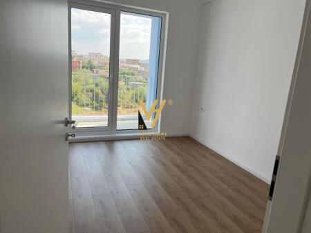 JEPET APARTAMENT 1+1 ME QIRA NE FRESK 30.000 LEKE