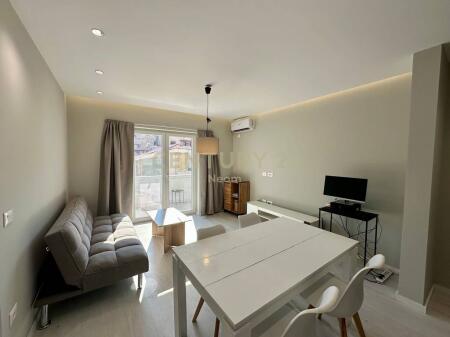 ✅Apartamenti ndodhet në zonën e Selvisë, Rruga ''Thanas Ziko''.