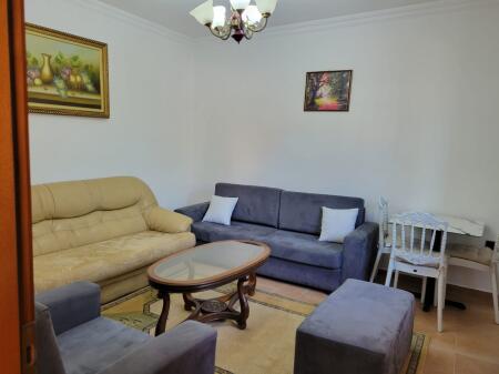 Jepet me qira apartament 1+1 ne Selite 35.000 leke