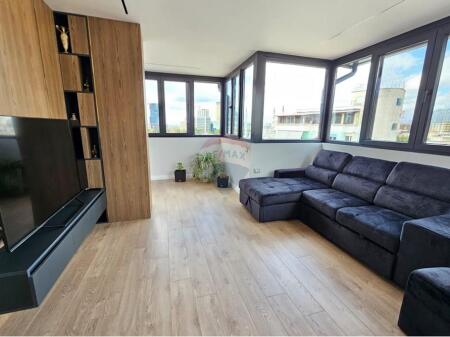 Modern apartment 2+1+2 at Elbasan Street!.