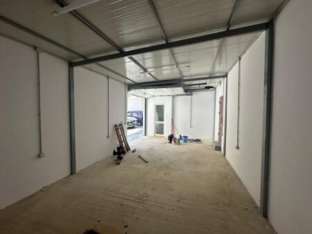 Premises for rent for a shop, 21 December near former Uet