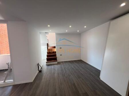 Vendesi duplex, Complesso Golden Park 3, Tirana