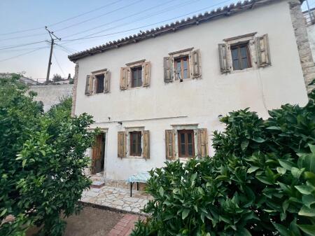 Casa Privata in Vendita a Dhermi, Vlore
